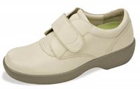 shoes for elderly women