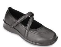 slip on shoes for elderly woman